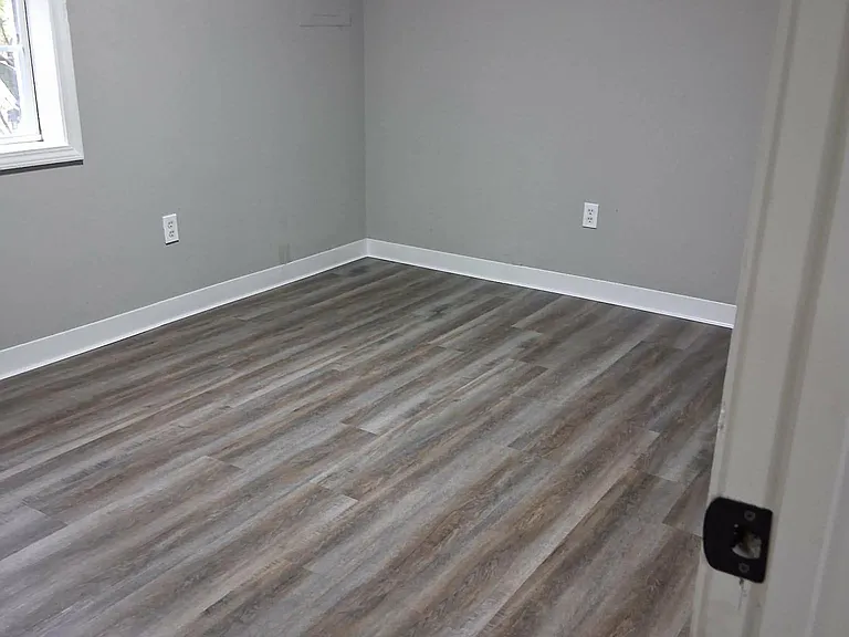 1266Fairground Rd Brownsville — Photo 4