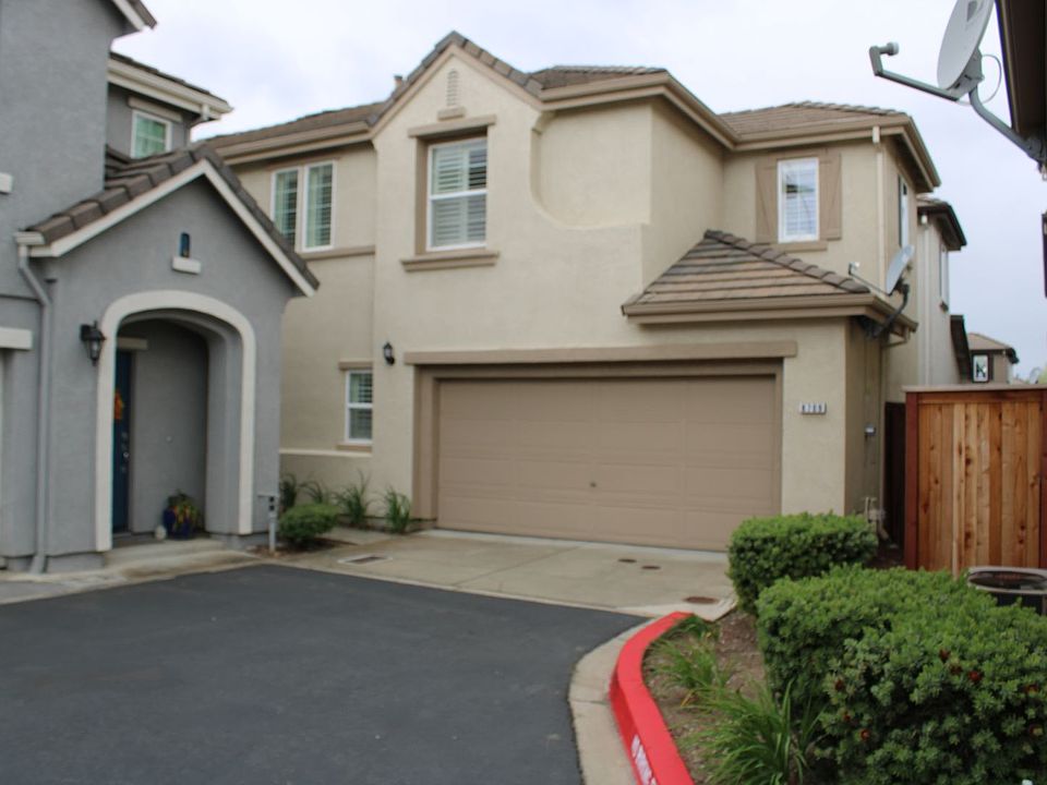1st image of 8709 Cortina Cir
