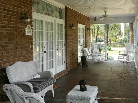 3rd image of 1800 Whippoorwill Ln