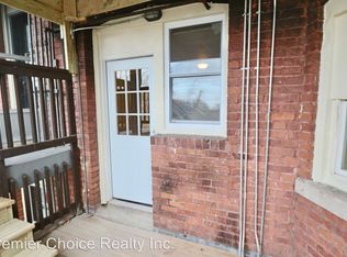 8 Leyfred Ter APT 12, Springfield, MA 01108