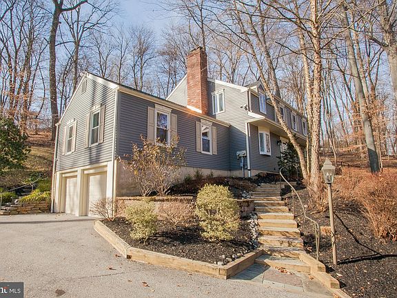 2nd image of 214 Hansell Rd