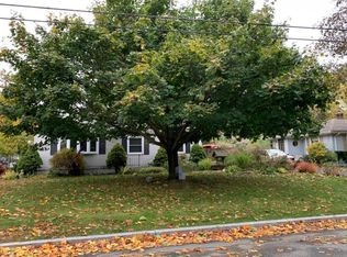 151 Gardens Dr, Springfield, MA 01119