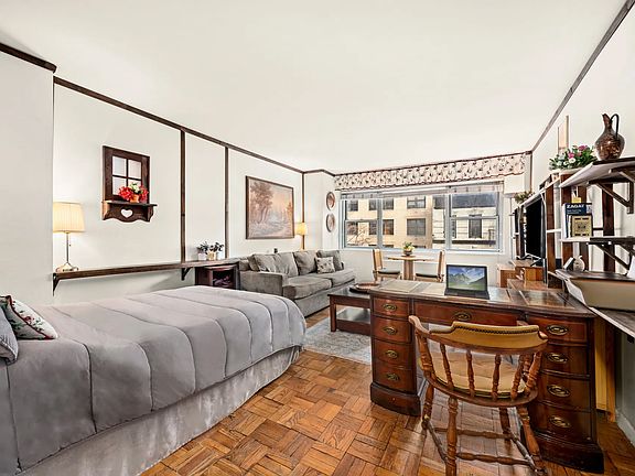 4th image of 330 E 49th St APT 7H