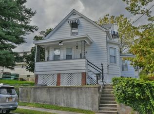 42 N 14th St, Hawthorne, NJ
