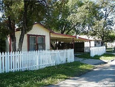 2nd image of 3103 W Travis St