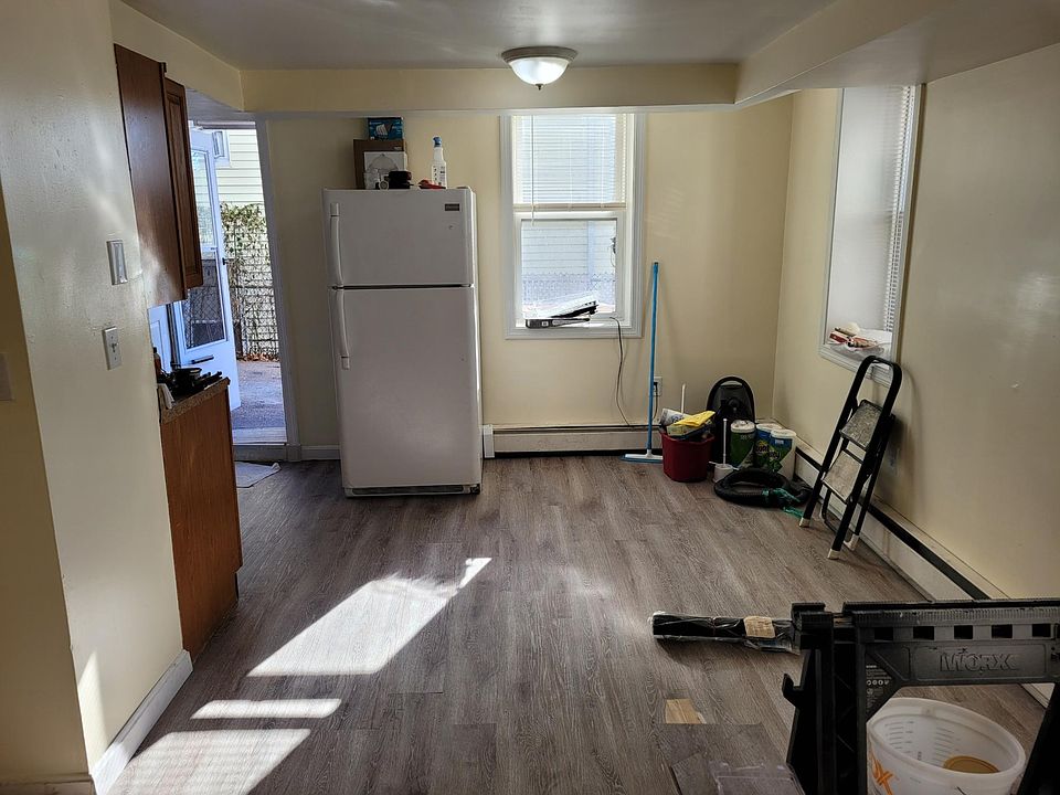 2nd image of 10 Marble St #B