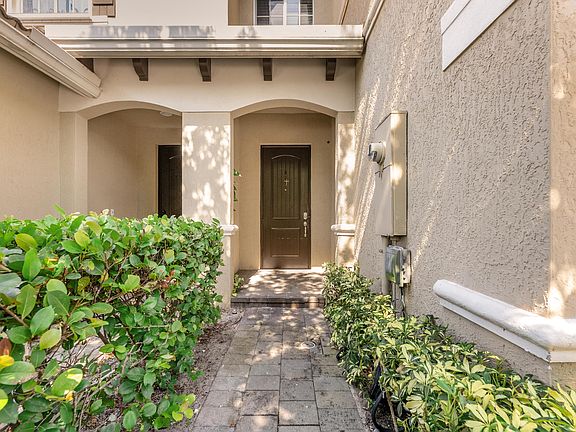 3rd image of 354 SE 1st Way #354