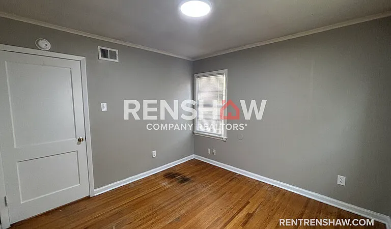 4667 Violet Ave — Photo 12