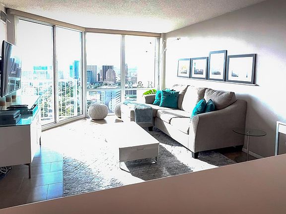 5th image of 801 King St APT 3906