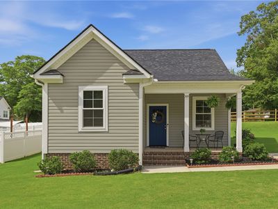 505 W D Ave, Easley, SC, 29640