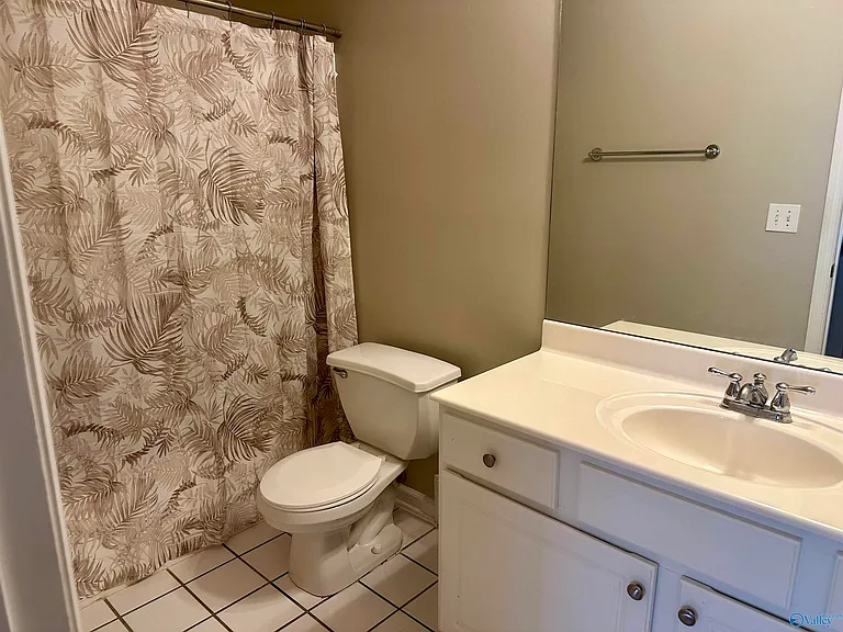 2623 Quarter Ln SE — Photo 15