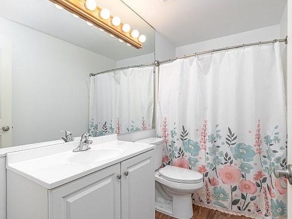 5th image of 1714 SE 163rd Ave