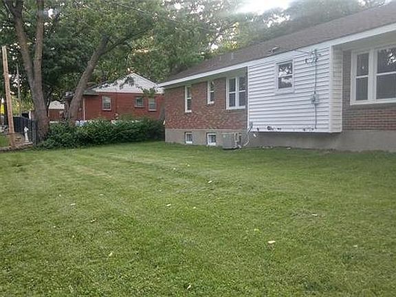 5th image of 102 Olympia Dr