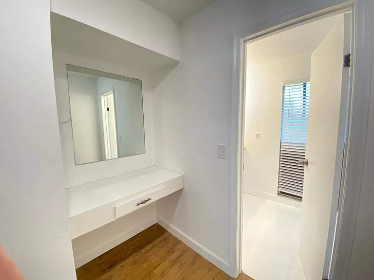 701 SW 75th St #101 — Photo 15