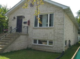 1650 S Cora St, Des Plaines, IL 60018