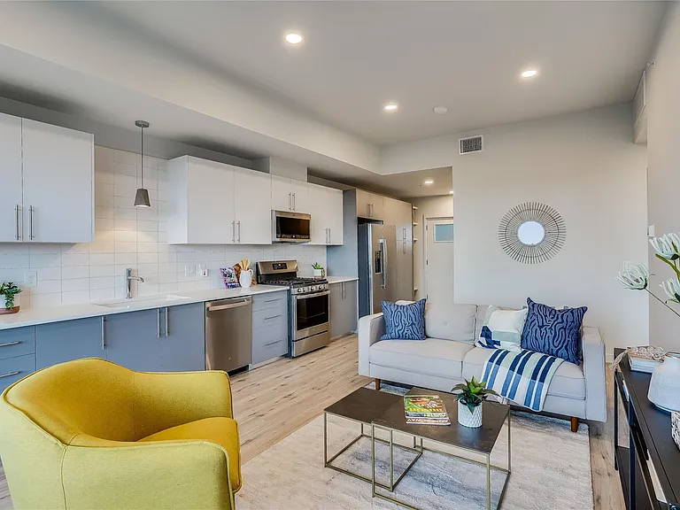 4004 Banister Ln #308 — Photo 7