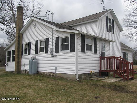 4th image of 32710 County Road 390