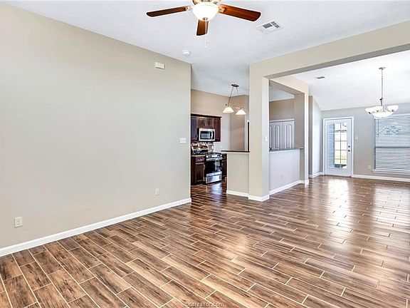 4th image of 3804 Clear Meadow Creek Ave