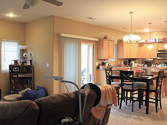 3rd image of 609 Walters Dr