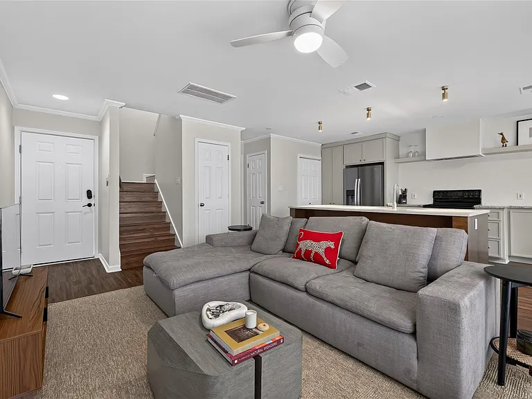 3845 Ranch Road 2222 #T-2 — Photo 14