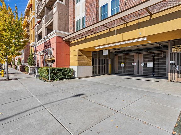 2nd image of 809 Auzerais Ave Unit 258