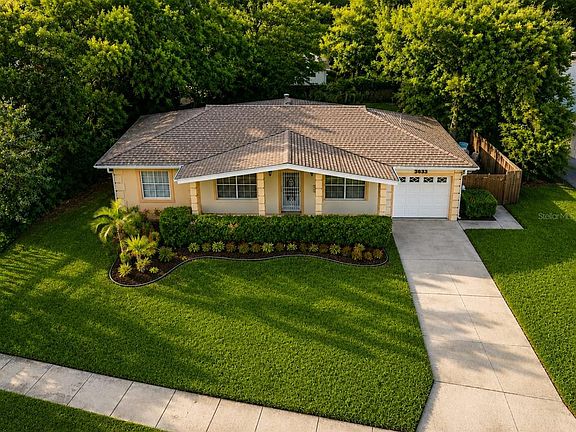 3rd image of 3633 Ranchwood Rd