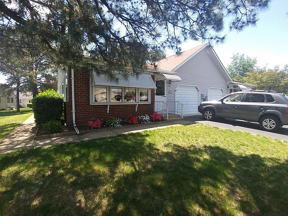 2nd image of 2 Ardsley Avenue #A