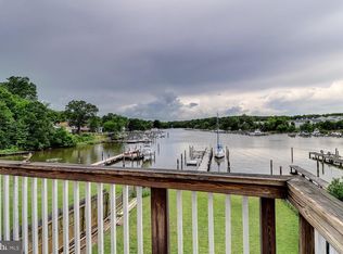 1702 Oakfield Ave, Essex, MD 21221