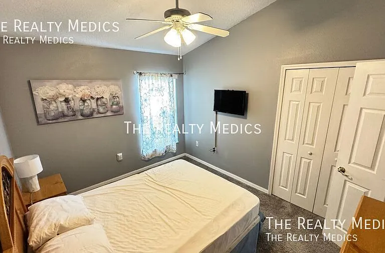 4802 Cumbrian Lakes Dr — Photo 56