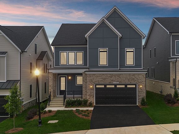 2nd image of 41886 Night Nurse Cir