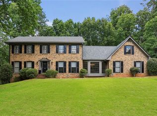 3869 Allenhurst Dr, Peachtree Corners, GA 30092