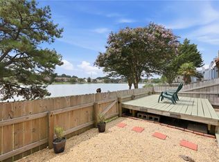 4727 Eldon Ct, Virginia Beach, VA 23462