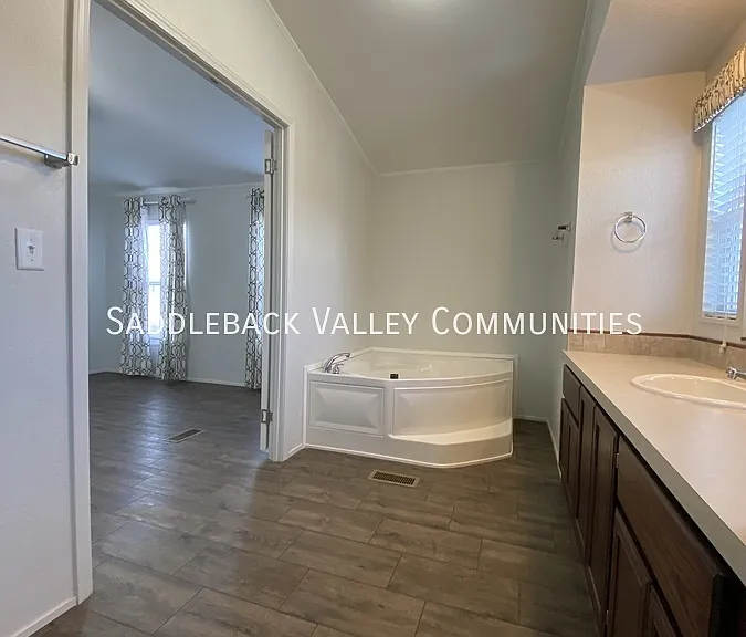 1925 E Murray St #31 — Photo 13