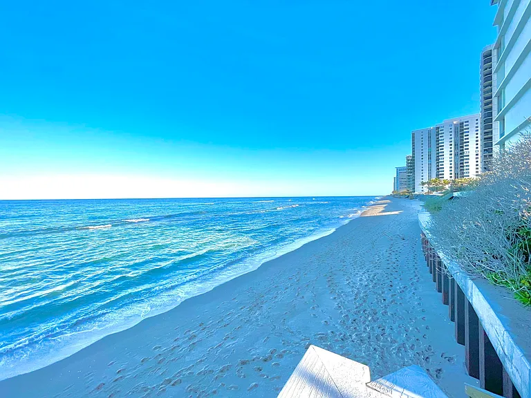5420 N Ocean Dr #906 — Photo 41