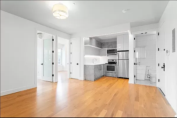 Rented by REAL New York | media 2