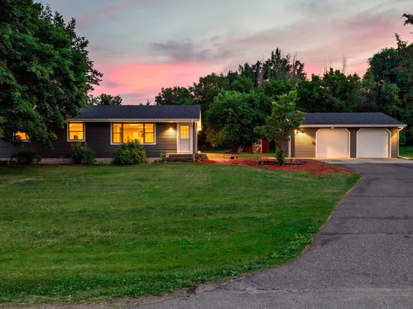 9894 Hall Ave NE, Monticello, MN 55362