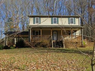 155 Pugh Mountain Rd, Marion, VA 24354