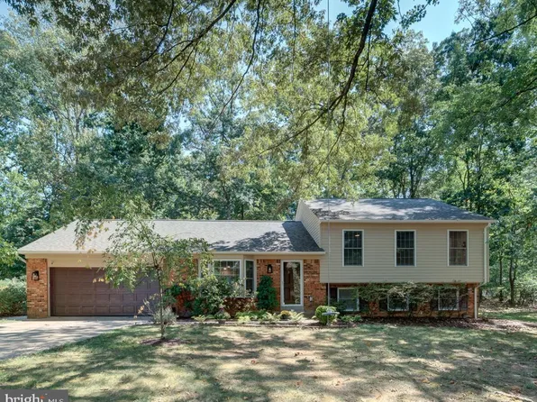 12356 Lima Ln, Reston, VA 20191