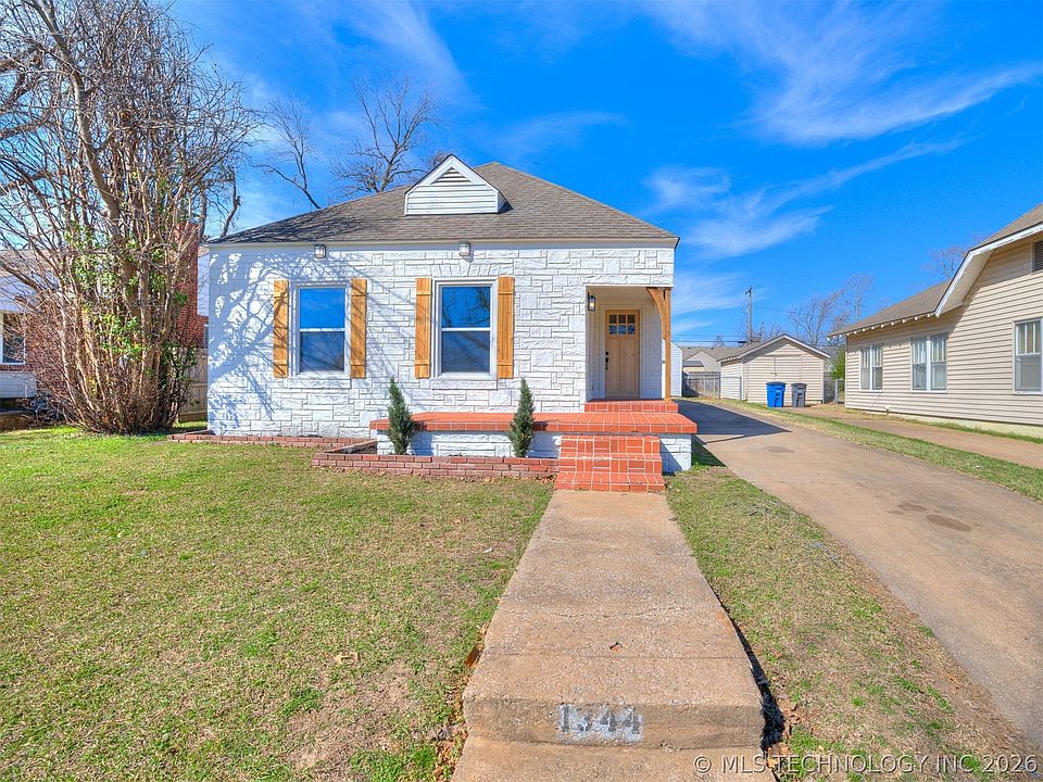 1st image of 1344 S College Ave