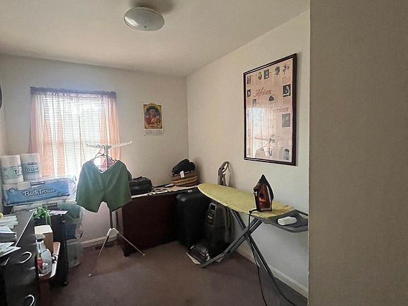 4th image of 223 Wankoma Dr