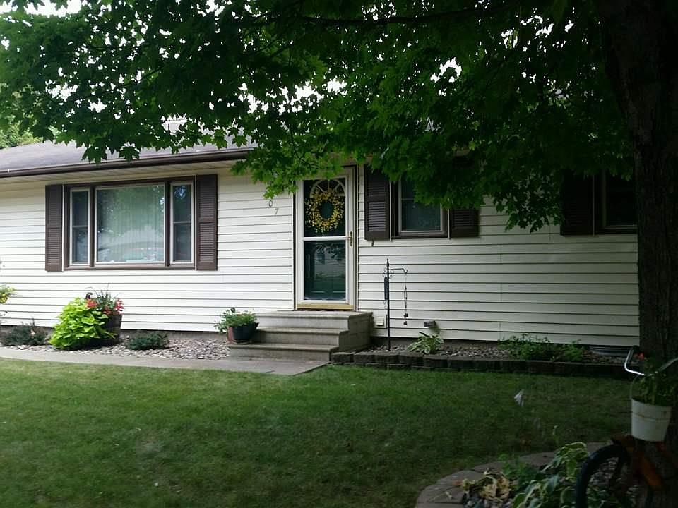 1st image of 207 Viking Ave