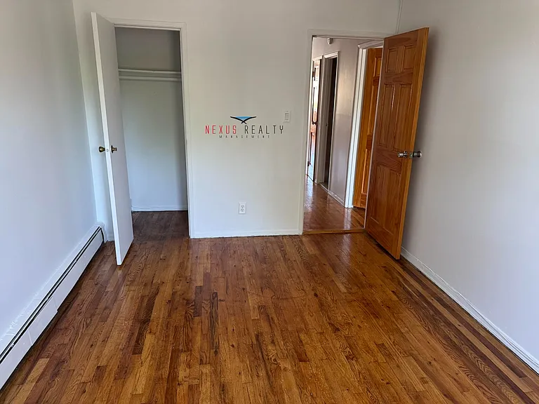25-12 Parsons Blvd #3 — Photo 8