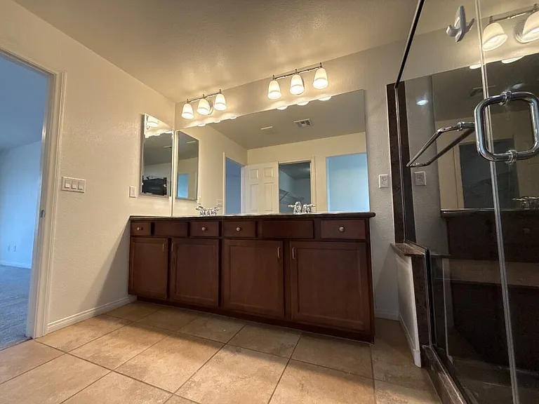 6356 Tomahawk Mill Ct — Photo 35