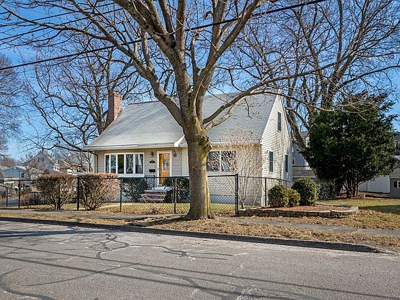 4th image of 28-28 Winthrop Ave #A