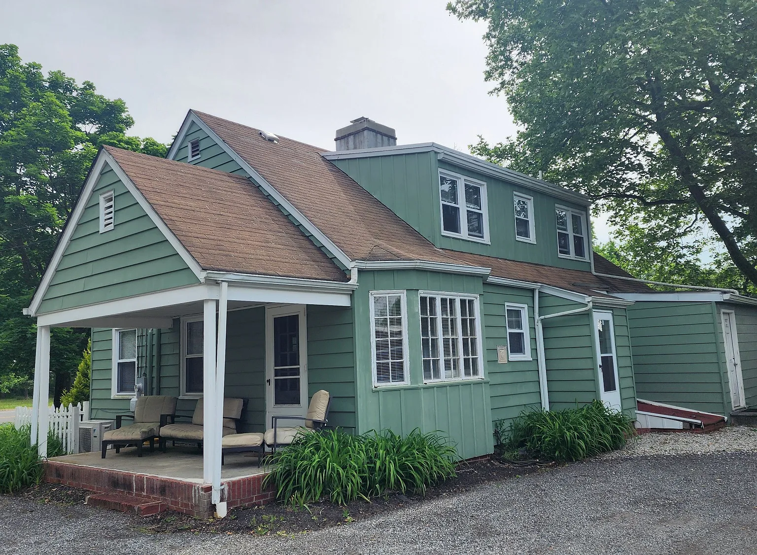 4 bed, 2000 sqft, $3,500 — Photo 1