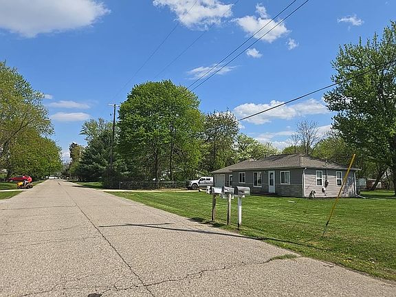 4th image of 1100 Kingston Ave