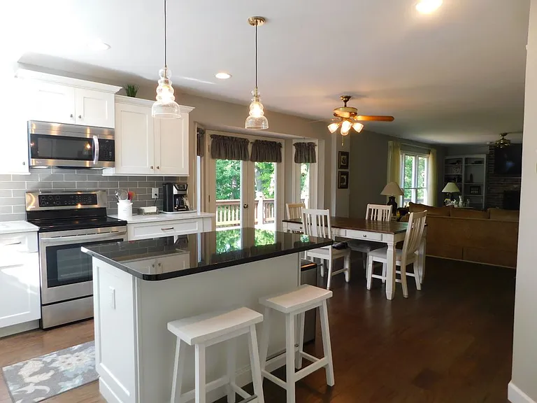 2833 Hilly Haven Ct — Photo 6