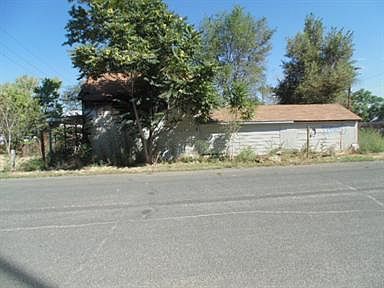 4th image of 4616 N Race St
