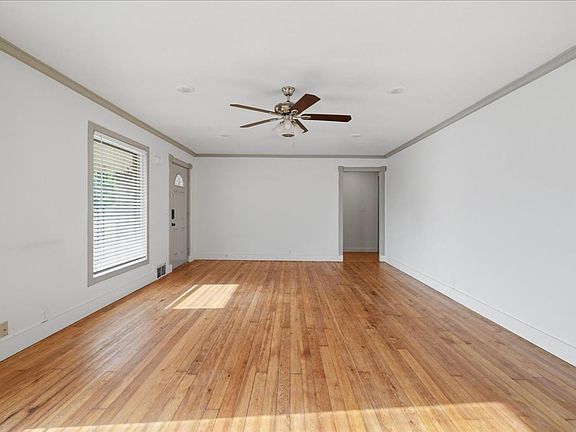 5th image of 1011 Walnut St