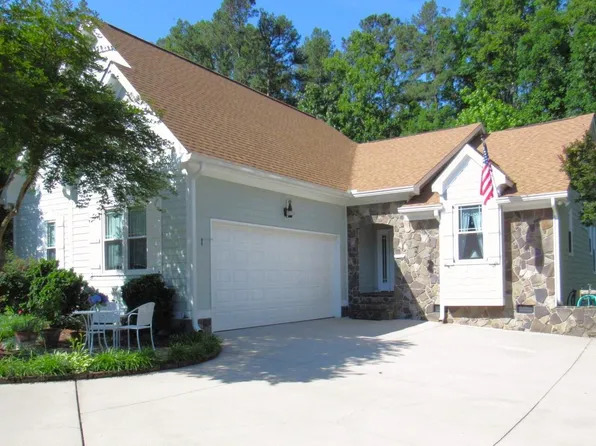 150 Sandpipers Ln, Manson, NC 27553